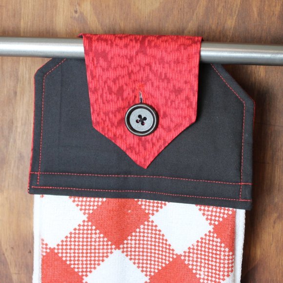 ""GRILL, EAT, CHILL, REPEAT" TOWEL CHECKERED RED WHITE BLACK HANDMADE HANGING - Picture 3 of 5